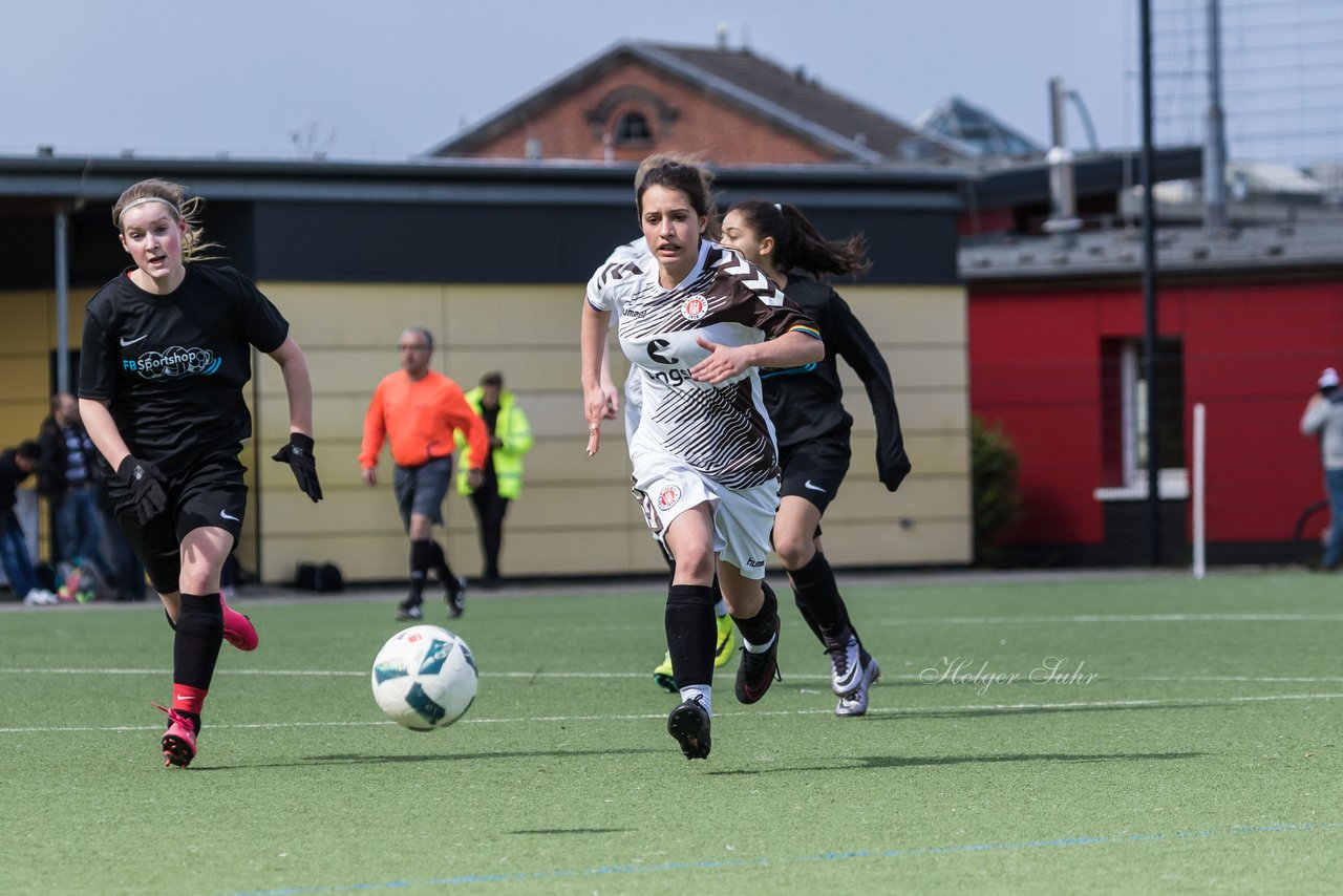 Bild 96 - B-Juniorinnen St.Pauli - C-Juniorinnen SV Steinhorst : Ergebnis: 1:2